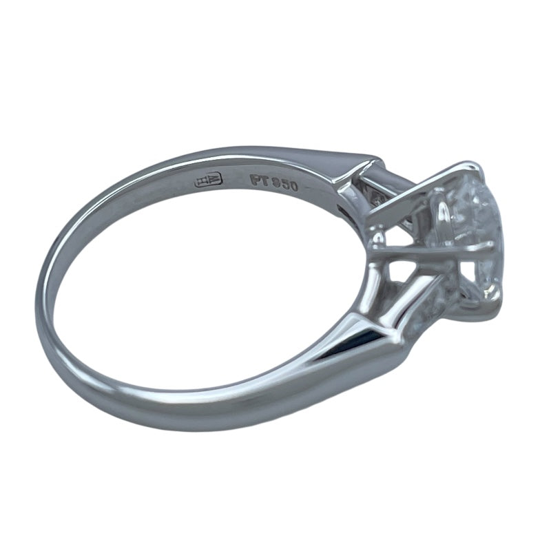 ハリーウィンストン HARRY WINSTON ペアシェイプトリストリング プラチナ Pt950 ジュエリー