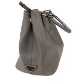 プラダ PRADA エンボスロゴ ハンドバッグ 1BA579 グレージュ ゴールド金具 グレースカーフ レディース トートバッグ