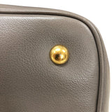 プラダ PRADA エンボスロゴ ハンドバッグ 1BA579 グレージュ ゴールド金具 グレースカーフ レディース トートバッグ