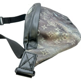 ルイ・ヴィトン LOUIS VUITTON ディスカバリー・バムバッグ M44444 ブラック モノグラム・ギャラクシー メンズ ボディバッグ