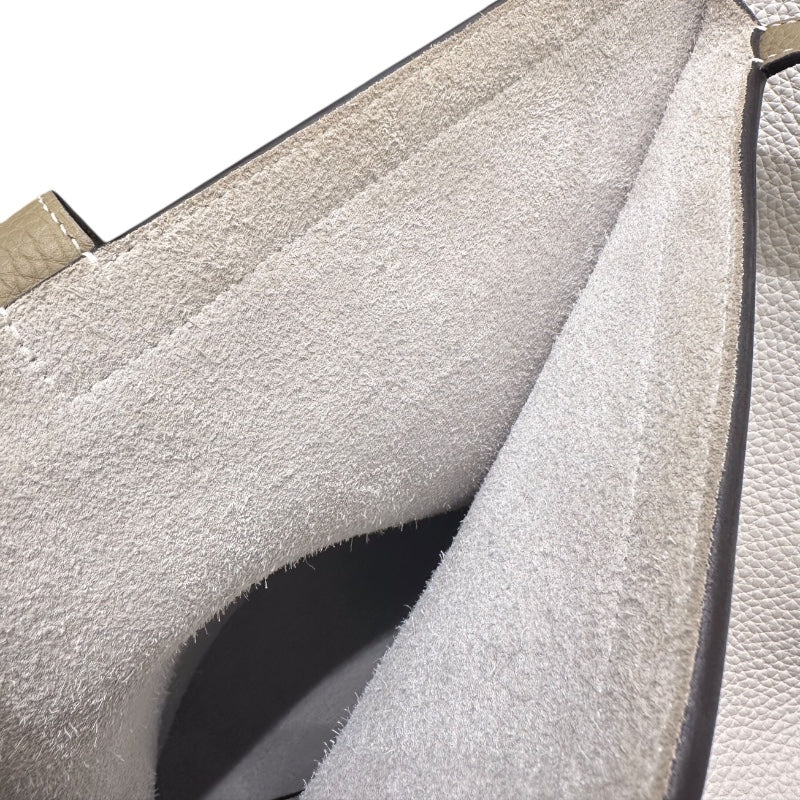 エルメス HERMES カバセリエ31 W刻印 ニューホワイト・エトゥープ トリヨン ユニセックス ハンドバッグ