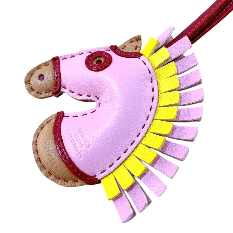 エルメス HERMES ジージーカマイユ U刻（2022年製） モーヴシルベストル/ライム/チャイ/ルージュグレナ スイフト ユニセックス チャーム