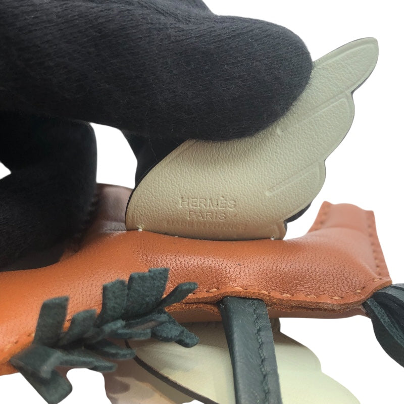 エルメス HERMES ロデオペガサスPM U刻 ゴールドxヴェールフィズxヴェールシプレス アニョーミロ レディース チャーム