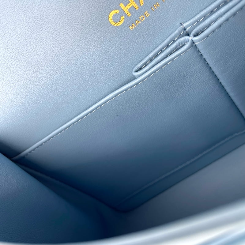 シャネル CHANEL マトラッセ23 A01113 ライトブルー GD金具 キャビア レディース ショルダーバッグ