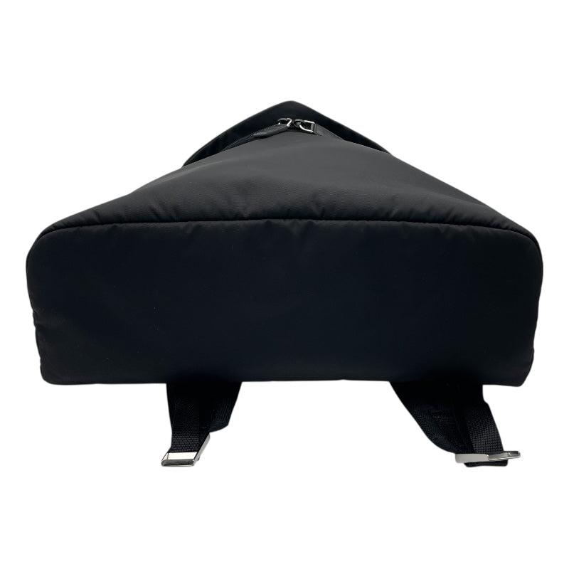 プラダ PRADA トライアングルロゴ バックバック 2VZ089 ブラック SV金具 ナイロン/レザー レディース リュック・デイパック