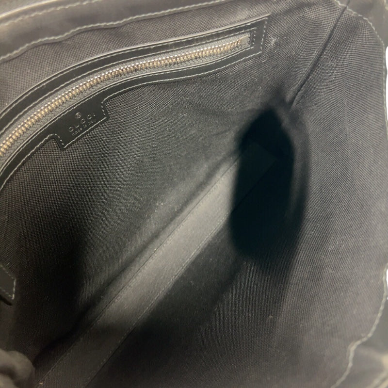 グッチ GUCCI インターロッキングG付き　メッセンジャーバッグ 726833 ブラック　シルバー金具 GGスプリーム メンズ メッセンジャーバッグ