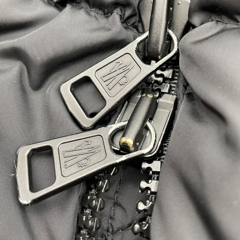 モンクレール MONCLER MOREL ファー付ダウンジャケット G20911A00183 ブラック ナイロン ダウンジャケット