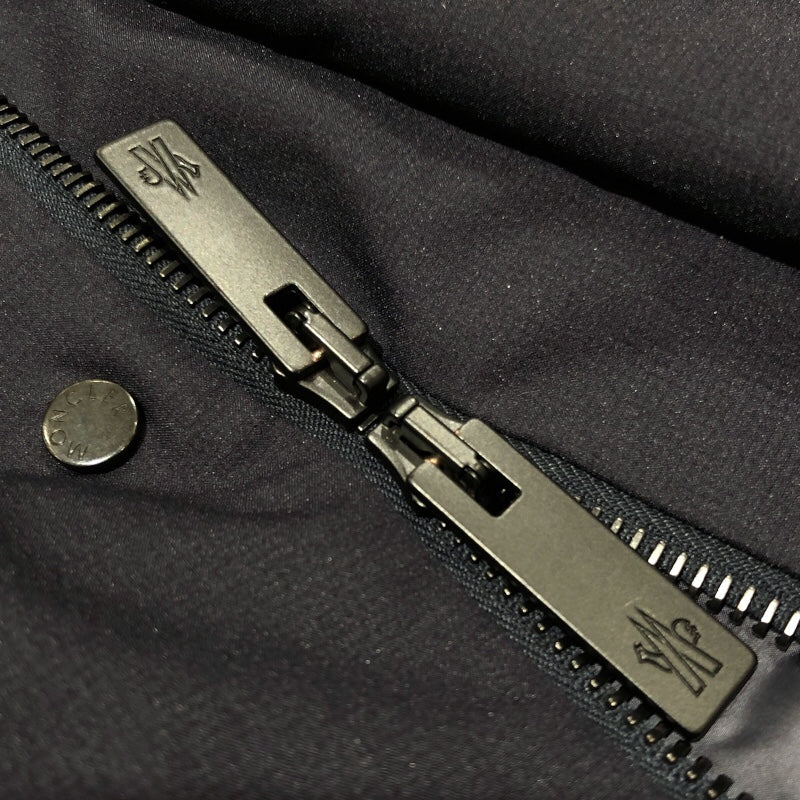 モンクレール MONCLER BARRON ライトダウンジャケット ネイビー ナイロン メンズ ダウンジャケット