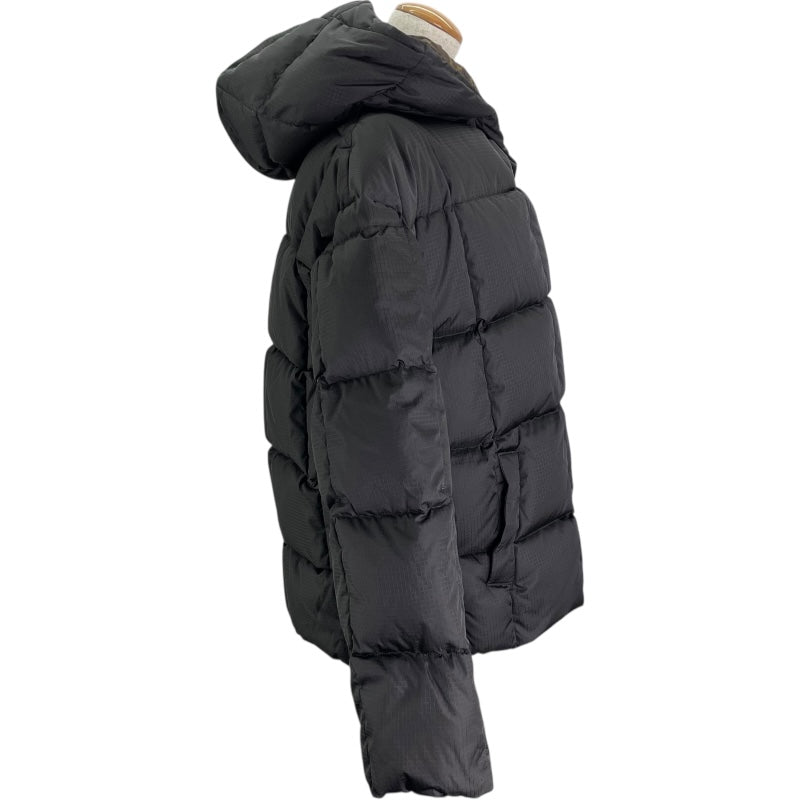 ルイ・ヴィトン LOUIS VUITTON モノグラム裏地パファージャケット FOOW21 ブラック ナイロン レディース その他アウター