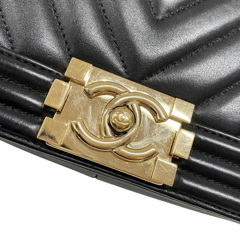 シャネル CHANEL ボーイシャネル25 Vステッチ A67086 ブラック ゴールド金具 ラムスキン レディース ショルダーバッグ