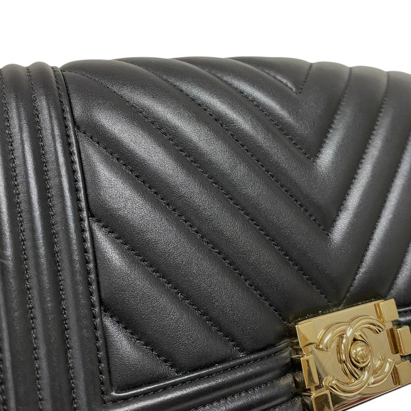 シャネル CHANEL ボーイシャネル25 Vステッチ A67086 ブラック ゴールド金具 ラムスキン レディース ショルダーバッグ