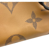 ルイ・ヴィトン LOUIS VUITTON オンザゴーGM M45320 ブラウン モノグラムジャイアント レディース トートバッグ
