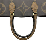 ルイ・ヴィトン LOUIS VUITTON オンザゴーGM　 M45320 ブラウン モノグラム・ジャイアント・リバース ユニセックス ハンドバッグ