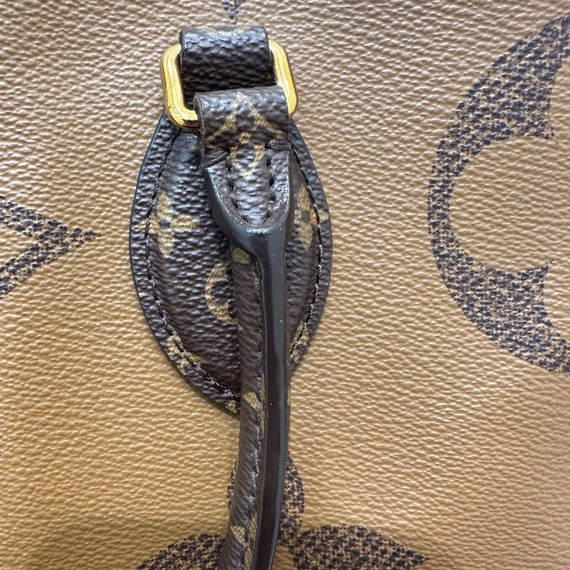 ルイ・ヴィトン LOUIS VUITTON オンザゴーGM　 M45320 ブラウン PVC ユニセックス ハンドバッグ