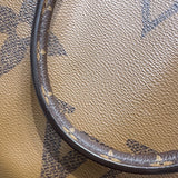 ルイ・ヴィトン LOUIS VUITTON オンザゴーGM　 M45320 ブラウン PVC ユニセックス ハンドバッグ