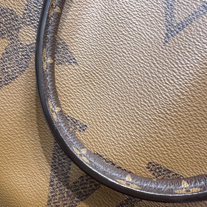 ルイ・ヴィトン LOUIS VUITTON オンザゴーGM　 M45320 ブラウン PVC ユニセックス ハンドバッグ