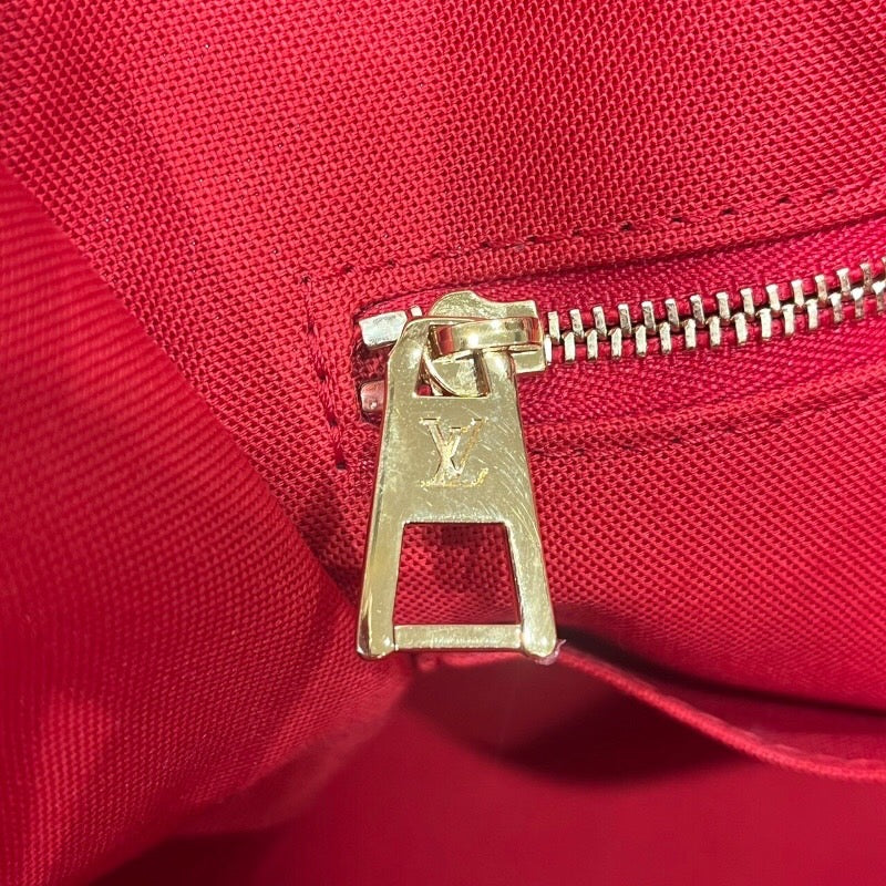 ルイ・ヴィトン LOUIS VUITTON オンザゴーMM M44576 ブラウン モノグラム・ジャイアント・リバース レディース ハンドバッグ