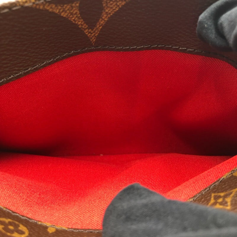 ルイ・ヴィトン LOUIS VUITTON オンザゴーEW M46653 ブラウン モノグラム・ジャイアント・リバース レディース ショルダーバッグ