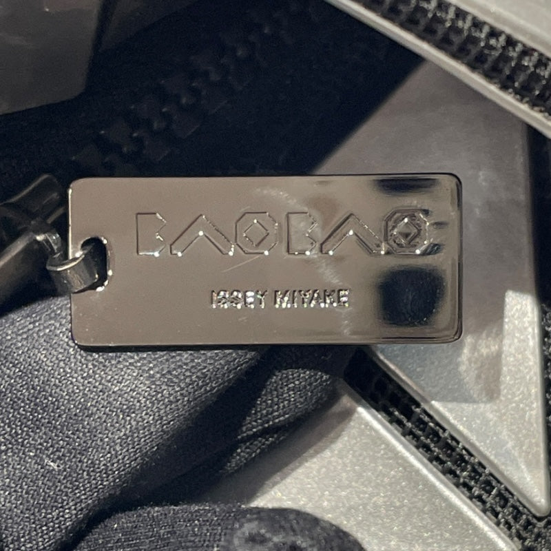 イッセイ ミヤケ ISSEY MIYAKE BAO BAO ISSEY MIYAKE ルーセント トートバッグ12×７ BB53-AG082 シルバー PVC レディース トートバッグ