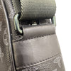 ルイ・ヴィトン LOUIS VUITTON ダヌーブPM M43677 ブラック PVC/レザー メンズ ショルダーバッグ