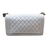 シャネル CHANEL ボーイシャネル25 A67086 シルバーSV金具 ラム レディース ショルダーバッグ