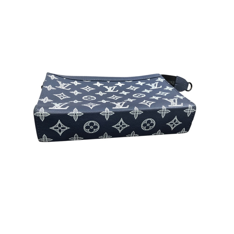 ルイ・ヴィトン LOUIS VUITTON ガストンウェアラブルウォレット M83384 インクブルー モノグラム・シャドウ メンズ ショルダーバッグ