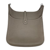 エルメス HERMES エヴリン3PM Y刻 エトゥープSV金具 トリヨン レディース ショルダーバッグ
