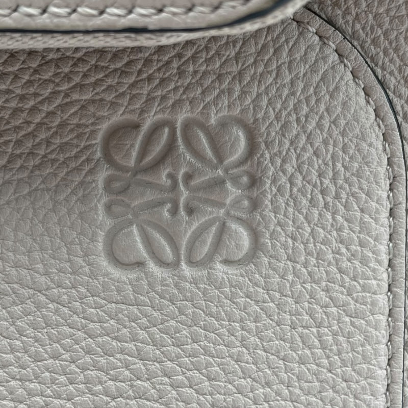 ロエベ LOEWE ゴヤバックパック ベージュ SV金具 レザー レディース リュック・デイパック