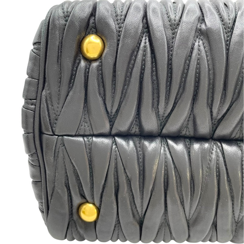 ミュウミュウ miu miu マテラッセハンドバッグ RNZ805 ブラック GD金具 レザー レディース ショルダーバッグ