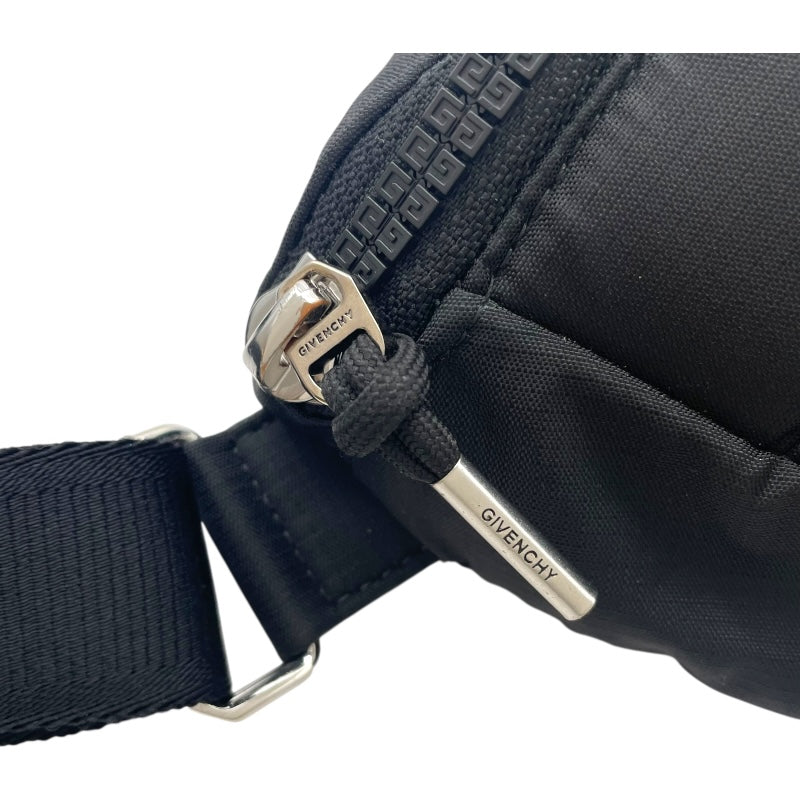 ジバンシィ GIVENCHY ウエストポーチ ブラック ナイロン メンズ ウエストバッグ