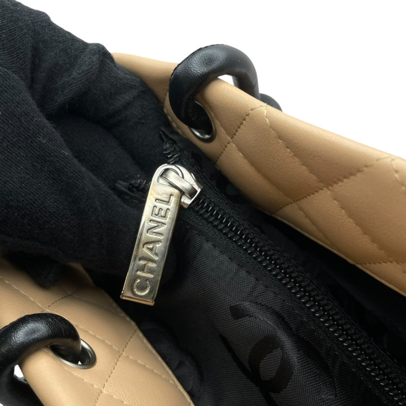 シャネル CHANEL カンボンライントートミディアム A25167 9番台 ベージュ　シルバー金具 カーフ レディース トートバッグ