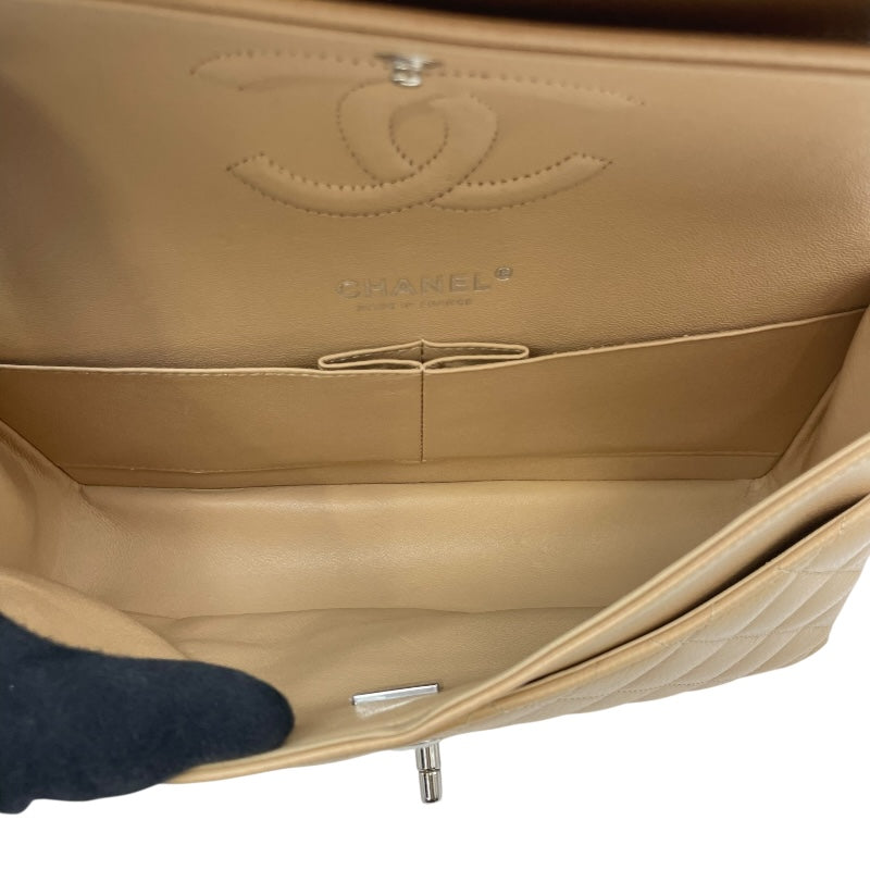 シャネル CHANEL マトラッセ25 A01112 ベージュ　シルバー金具 キャビアスキン レディース ショルダーバッグ