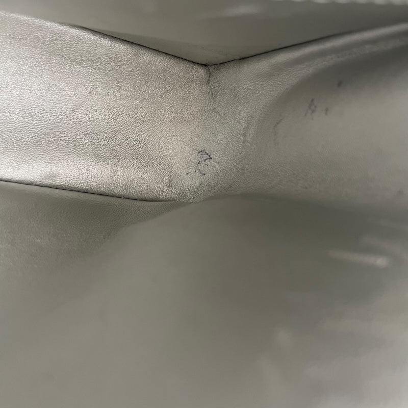 シャネル CHANEL マトラッセ25 A01112 12番台 ブラック SV金具 キャビア レディース ショルダーバッグ