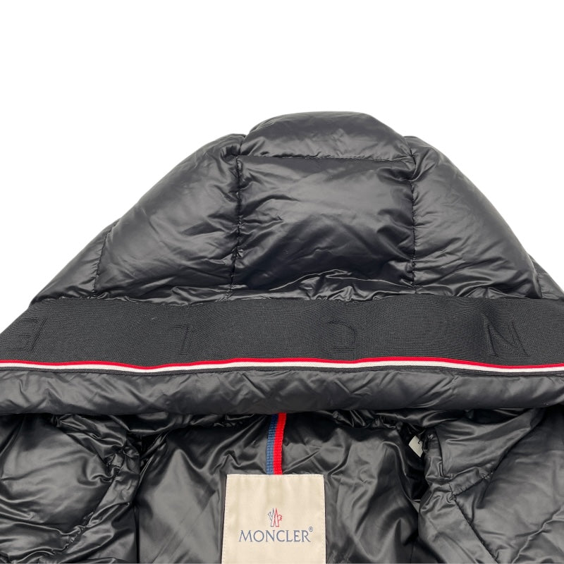 モンクレール MONCLER PAVIN　ダウンジャケット I20911A00051　595ZZ ブラック ナイロン メンズ ダウンジャケット