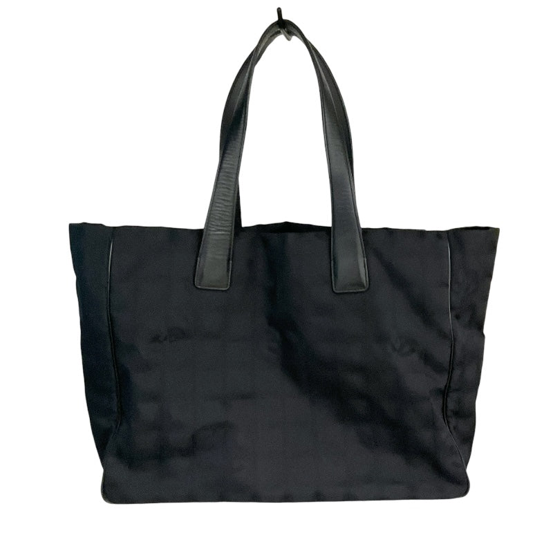 シャネル CHANEL ﾆｭｰﾄﾗﾍﾞﾙﾗｲﾝﾄｰﾄMM A15991 ブラック ナイロン