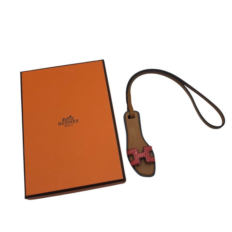 エルメス HERMES オランナノチャーム ブーケンビリア リザード・バトラー レディース ストラップ