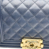 シャネル CHANEL ボーイシャネル20 A67085 28番台 ネイビー　ゴールド金具 キャビアスキン レディース ショルダーバッグ