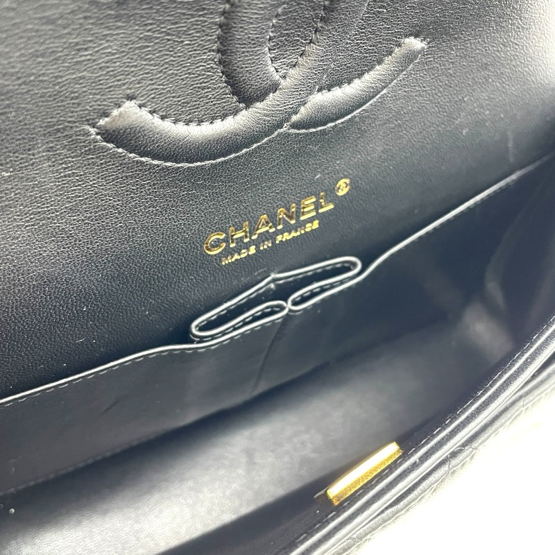 シャネル CHANEL マトラッセ25 A01112 ブラック PG金具 ラムスキン レディース ショルダーバッグ