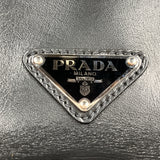 プラダ PRADA エンボスロゴトートバッグ 1BA332 ブラック　シルバー金具 カーフ ユニセックス トートバッグ