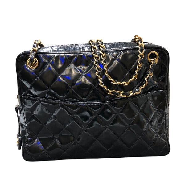 シャネル CHANEL マトラッセチェーンショルダーバッグ ブラック・ゴールド金具 エナメル レディース ショルダーバッグ