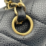シャネル CHANEL マトラッセ25 A01112 20番台 ブラック　GD金具 キャビア レディース ショルダーバッグ
