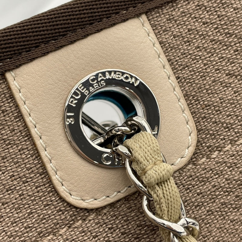 シャネル CHANEL ドーヴィルMM A67001 17番台 ブラウン SV金具 キャンバス レディース トートバッグ