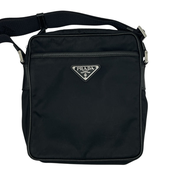 プラダ PRADA Re-Nylon ショルダーバッグ ブラック リナイロン ユニセックス ショルダーバッグ