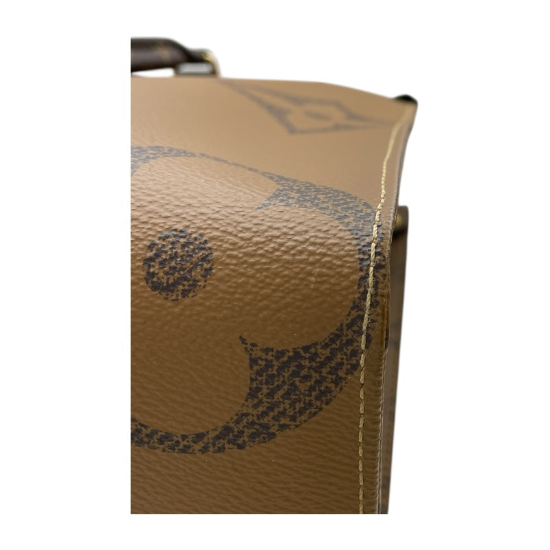 ルイ・ヴィトン LOUIS VUITTON オンザゴーMM M45321 ブラウン モノグラムキャンバス･ジャイアント・リバースキャンバス レディース トートバッグ