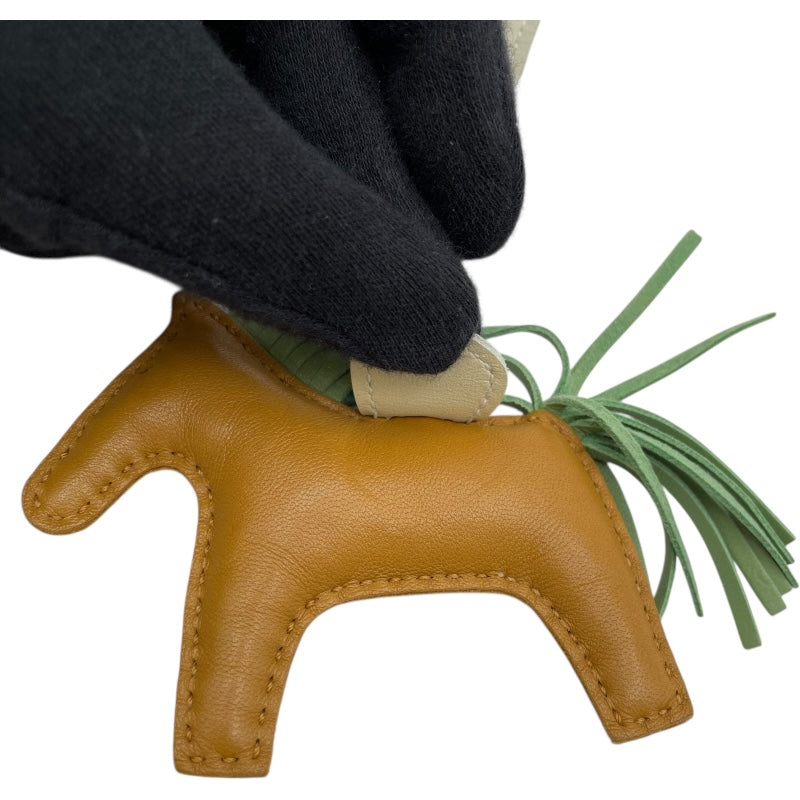 エルメス HERMES ロデオPM Y刻 セサミ・クレ・ヴェールクリケット レディース チャーム