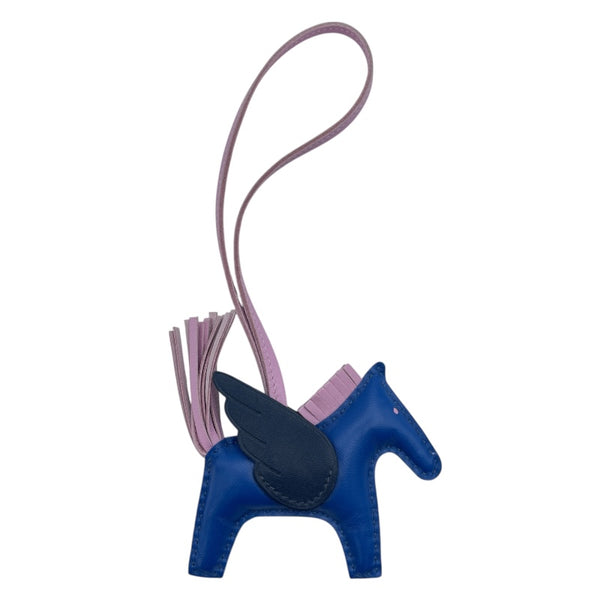 エルメス HERMES ロデオペガサスPM Z刻 ブルーフランスxモーヴシルベストルxブルーサフィール アニョーミロ レディース チャーム