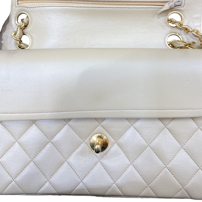 CHANEL シャネル マトラッセ ホワイト ジップパース ラムスキン シャネル CHANEL マトラッセチェーンショルダーバッグ ラムスキン