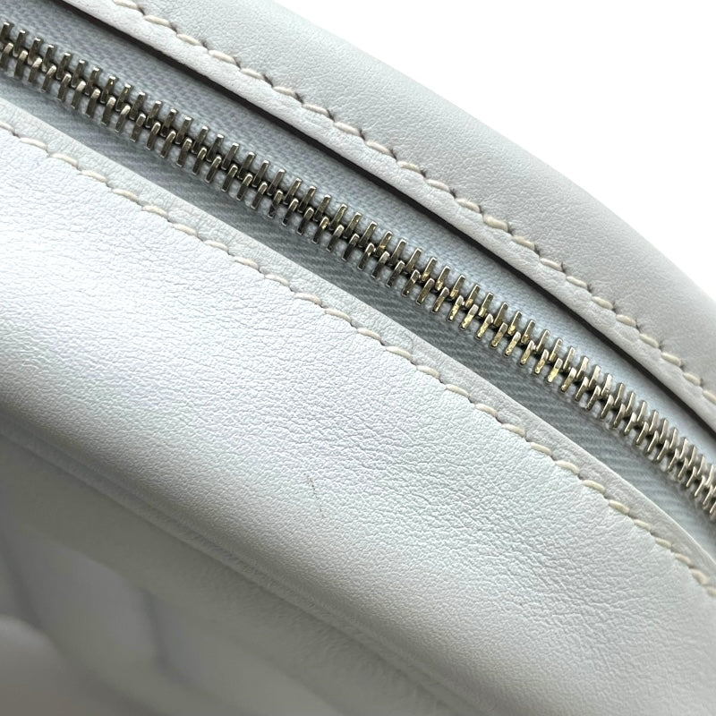 エルメス HERMES イン・ザ・ループ ヴェルソ Z刻 ブルーブリュム/ルージュ系 SV金具 スイフト レディース ショルダーバッグ