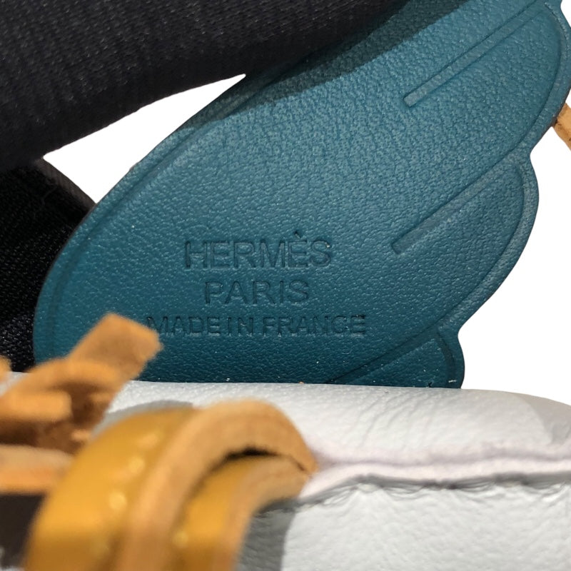 エルメス HERMES ロデオペガサスPM Z刻 ブループリュム/セサミ/ヴェール アニョーミロ ユニセックス キーホルダー