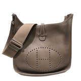 エルメス HERMES エヴリン3PM Z刻 エトゥープ　SV金具 トリヨン レディース ショルダーバッグ